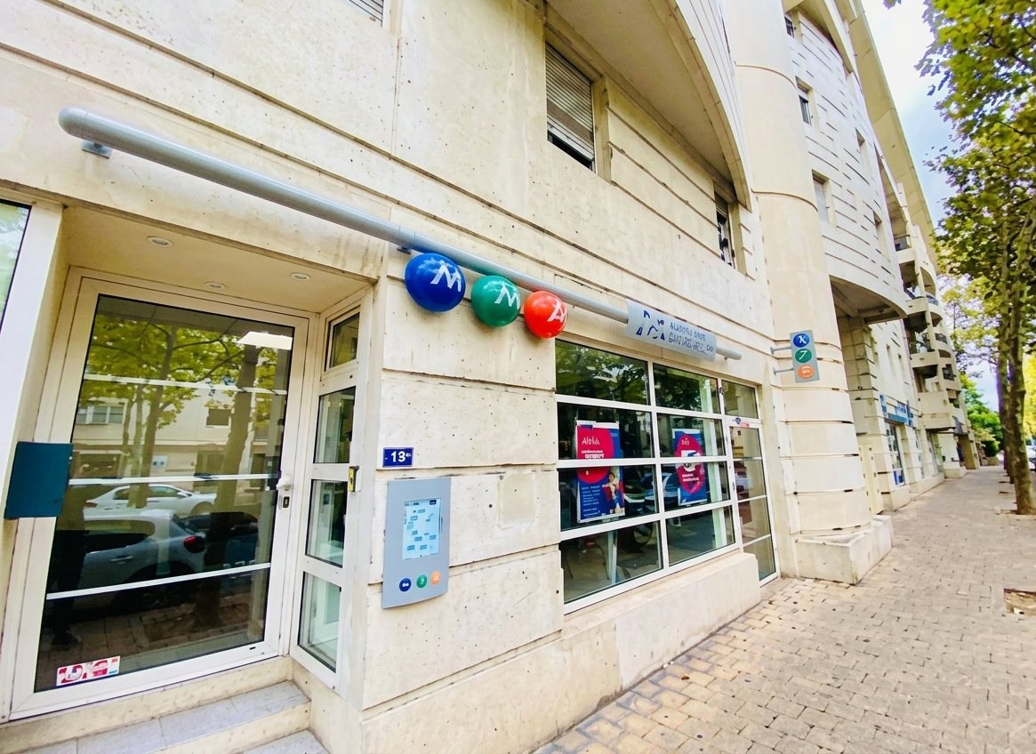 Avec des offres dédiées, MMA intervient auprès des particuliers et des pros !